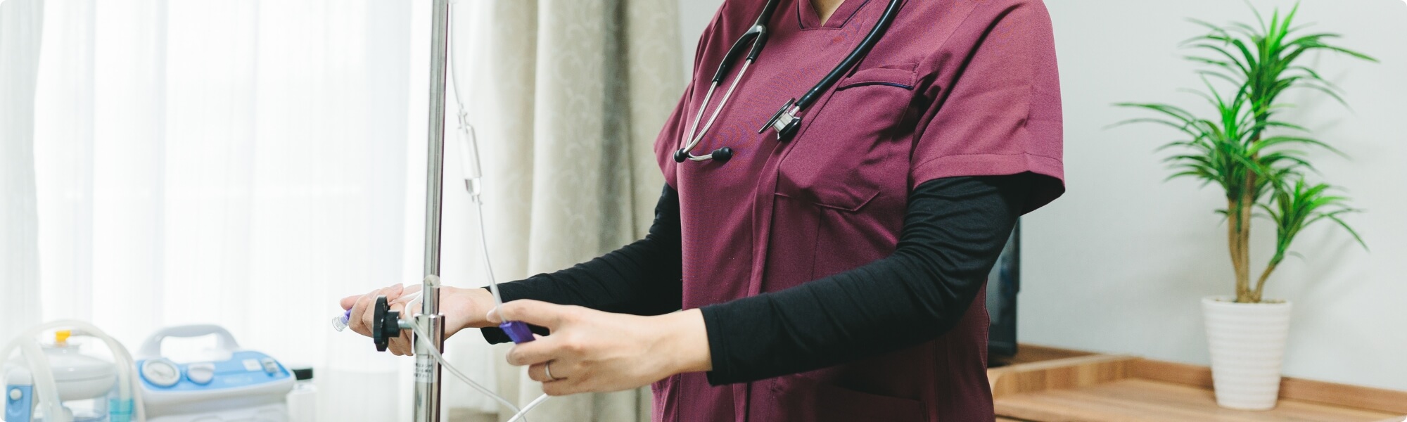 医療依存度や要介護度の高い高齢者の方へのサービス提供